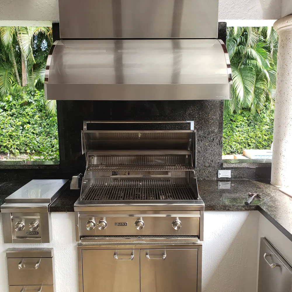 Outdoor kitchen revival — after