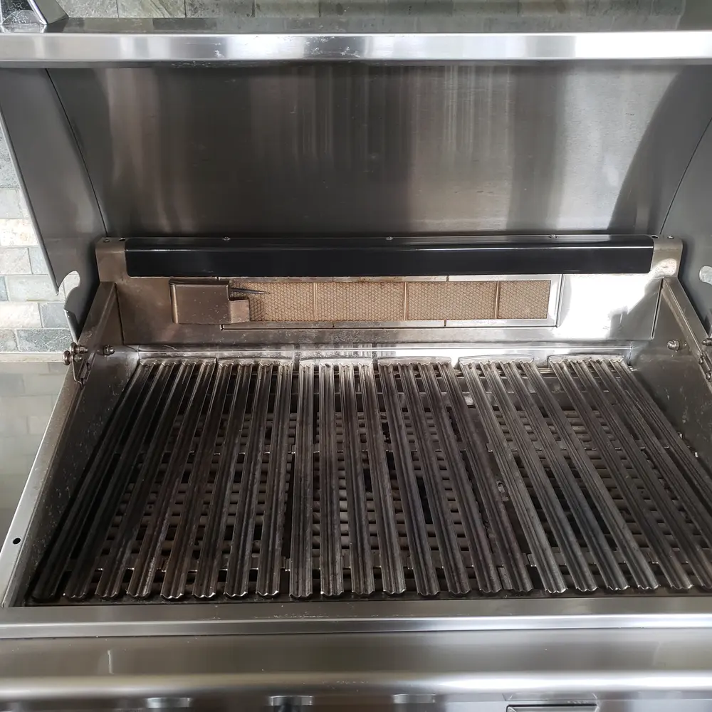 Kitchen built-in deep clean — after